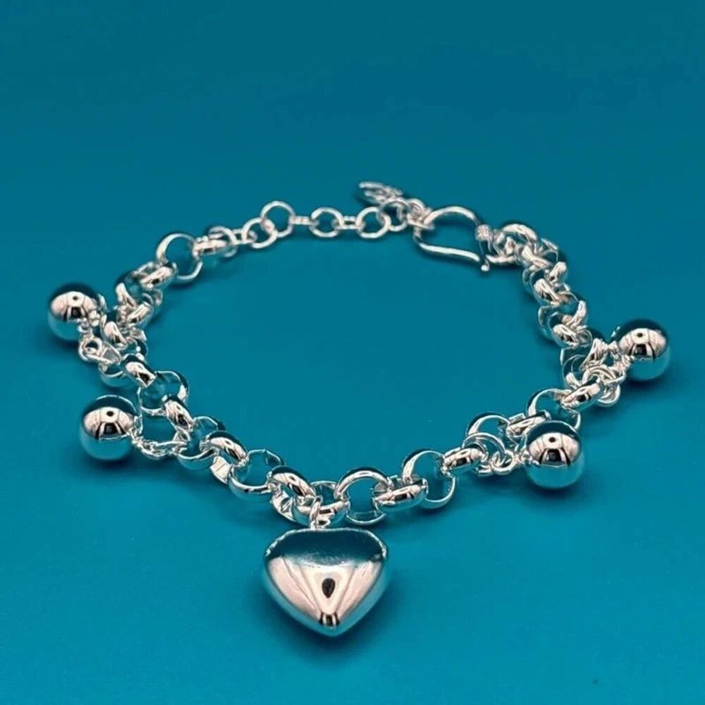 925 Sterling silver heart charm bracelet